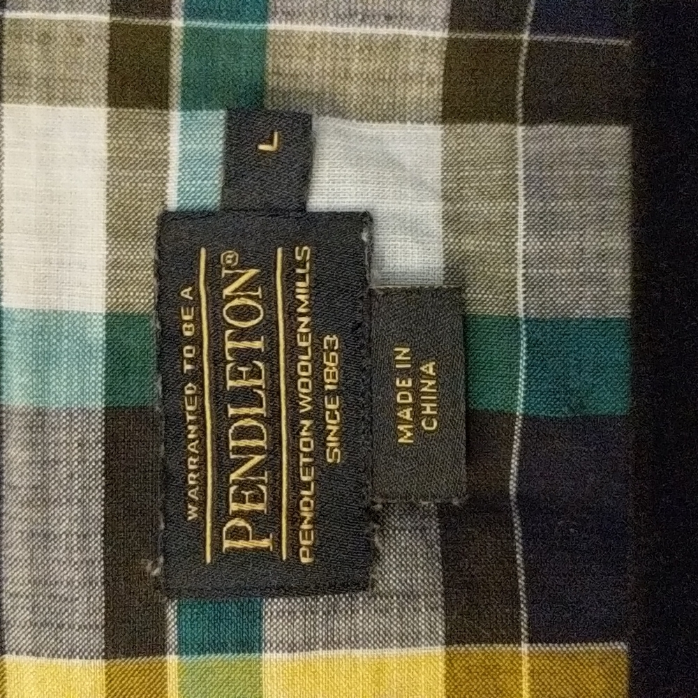 Beautiful Pendleton Lightweight Cotton Plaid Shir… - image 2